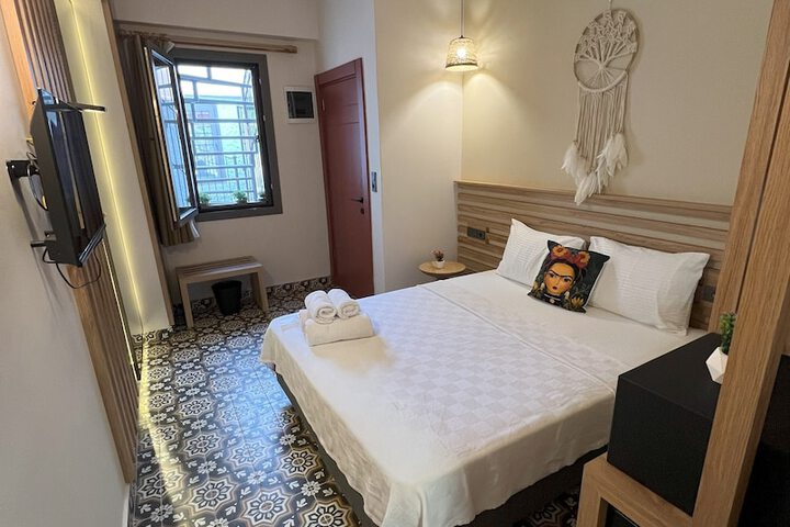 Room 29 of 50