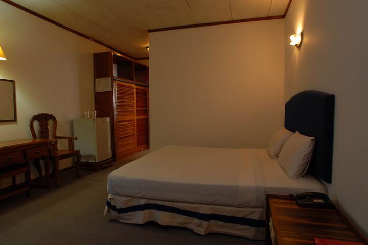 Room 10 of 45