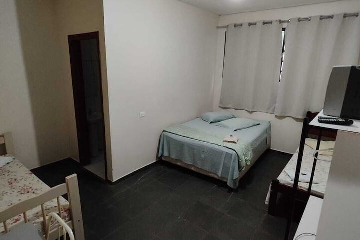 Room 22 of 64
