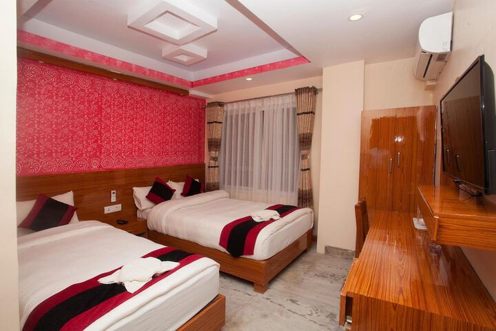 Room 30 of 61