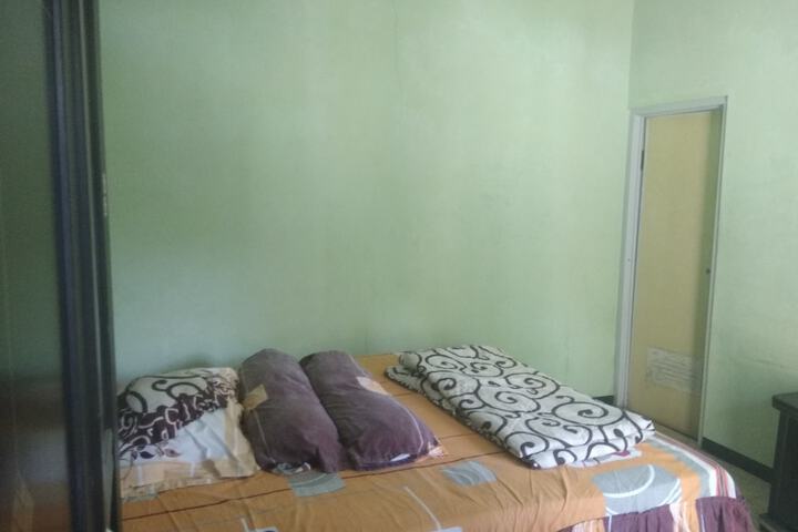Room 13 of 15