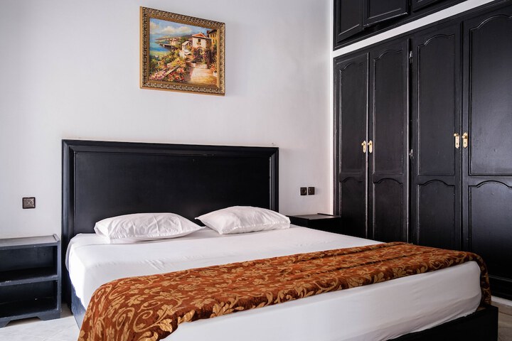 Room 10 of 63