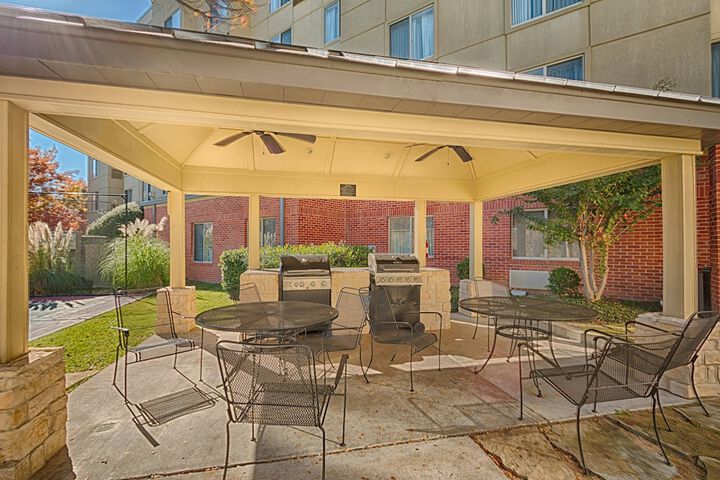 BBQ/picnic area