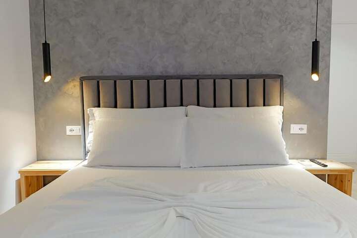Room 74 of 141