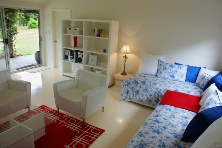 Room 16 of 31