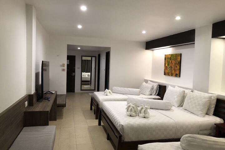 Room 18 of 52