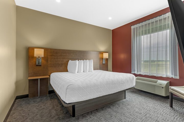 Room 8 of 54