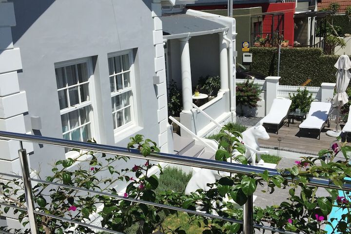 Sundeck 89 of 98