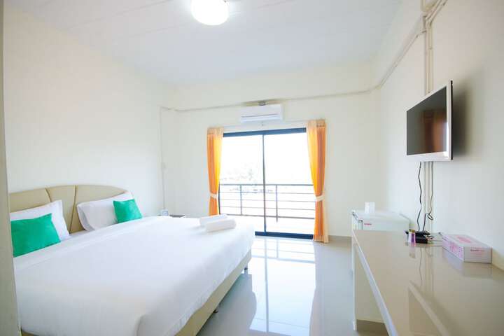 Room 18 of 44