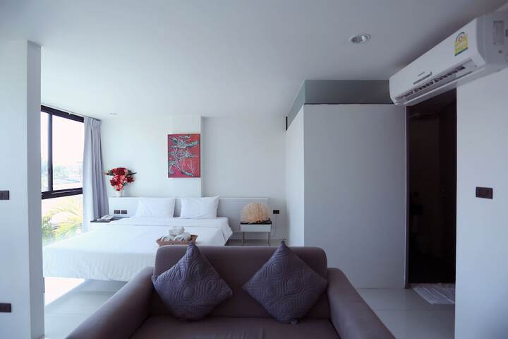 Room 13 of 29