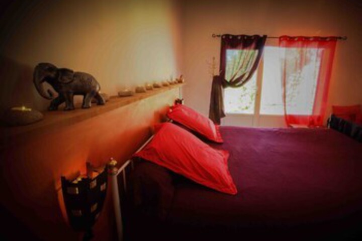 Room 17 of 34