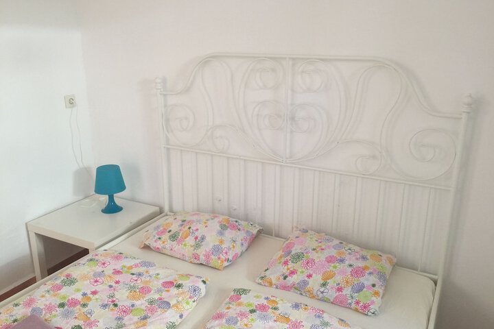 Room 3 of 45