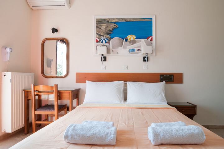 Room 45 of 87