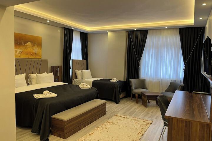 Room 13 of 46