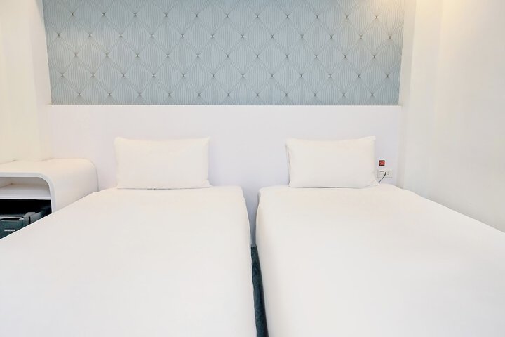 Room 31 of 83
