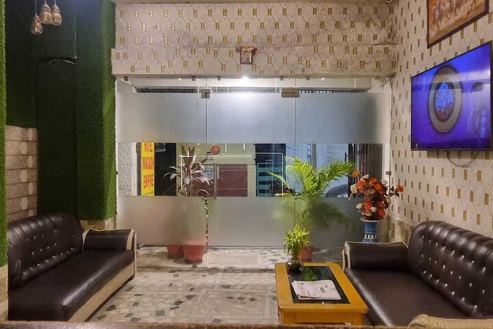 Hotel Interior 2 of 12