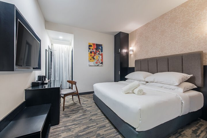 Room 10 of 40