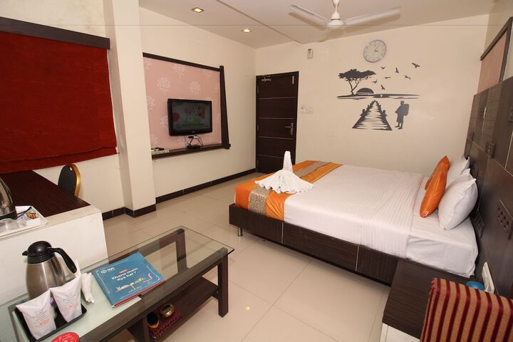 Room 9 of 56