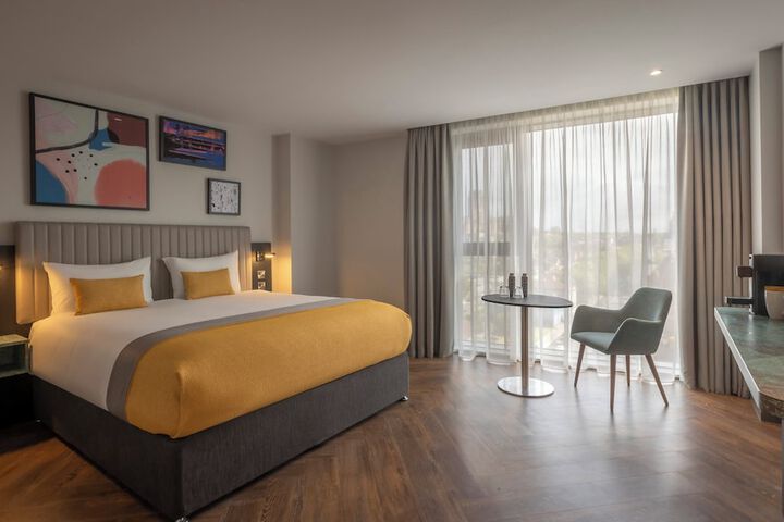 Room 5 of 26