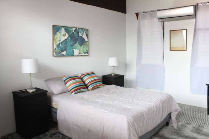Room 22 of 82