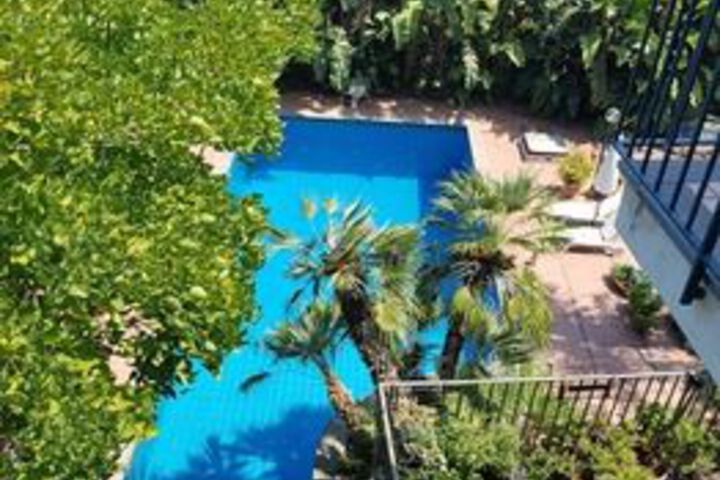 Pool 26 of 42