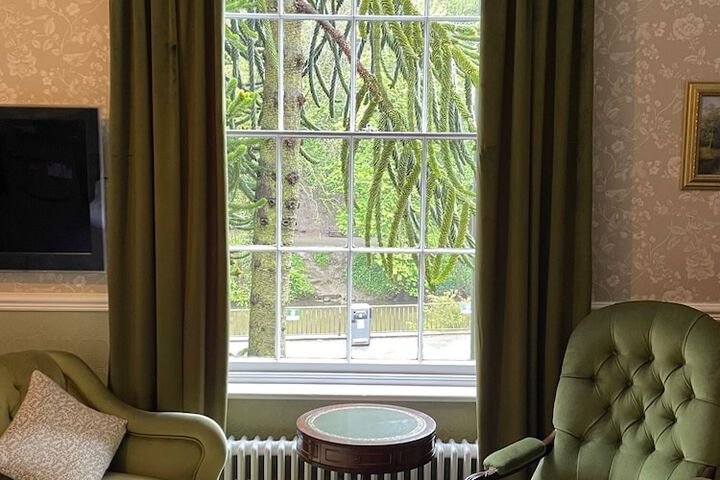 Room 11 of 21