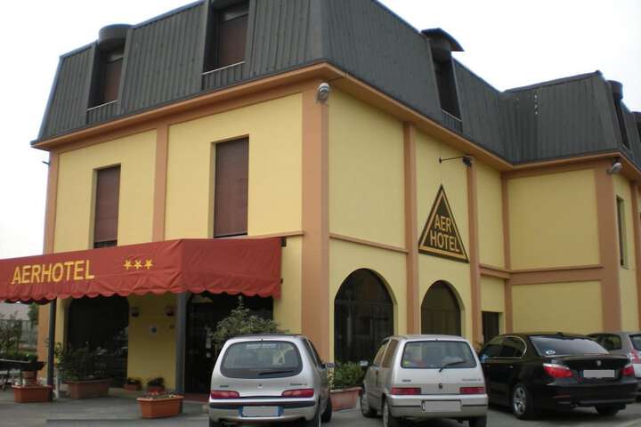 Hotel 39 of 47
