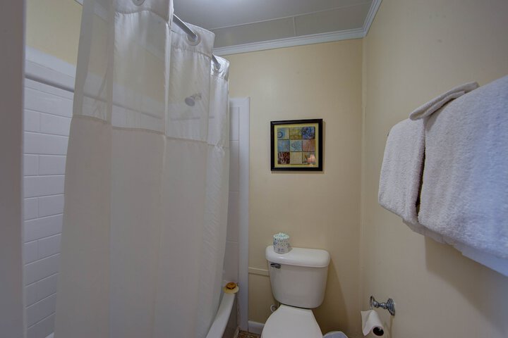 Room 282 of 309