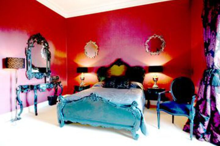 Room 19 of 39