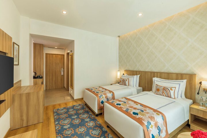 Room 28 of 58