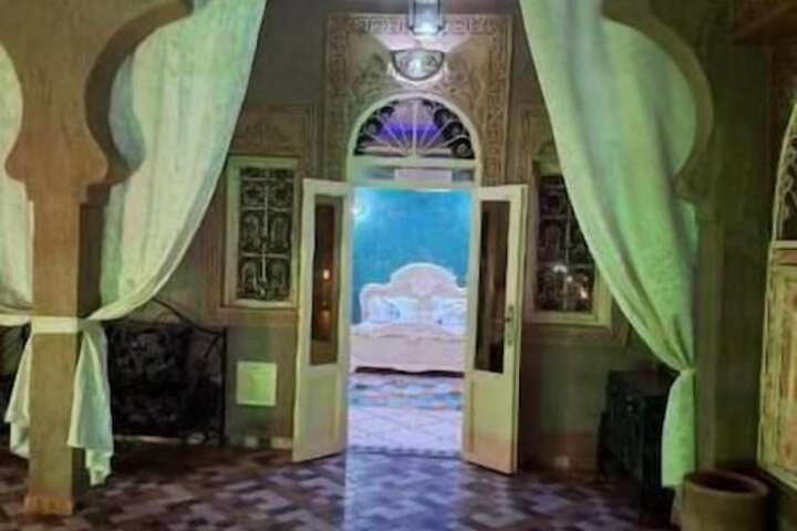 Room 45 of 96