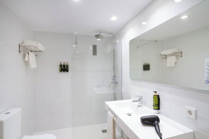 Bath Photo