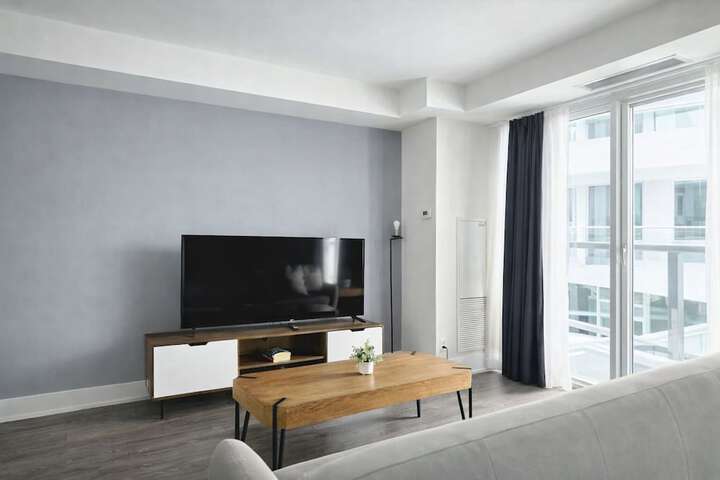 Room 174 of 319