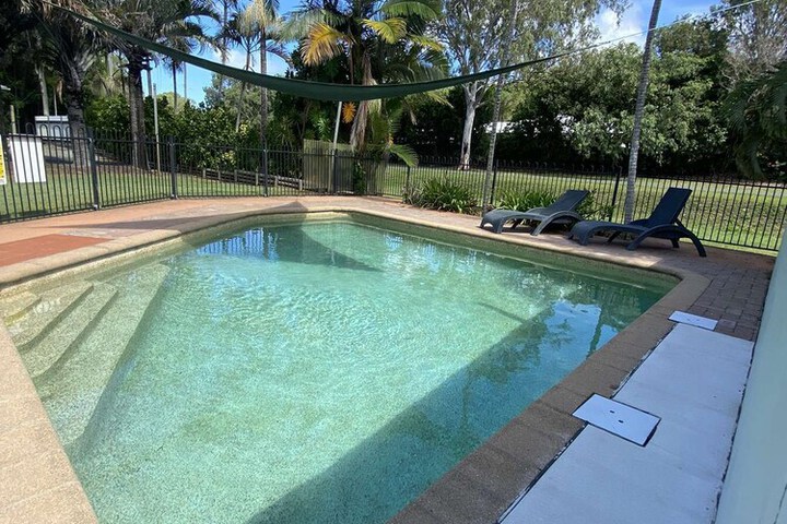 Pool 42 of 51