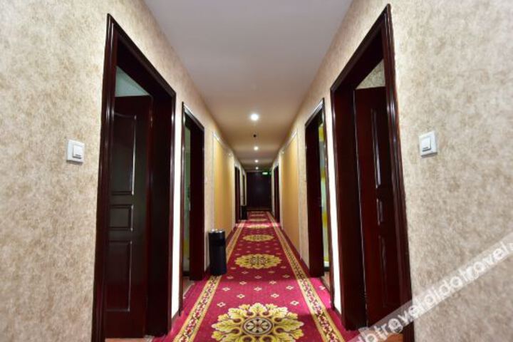 Hotel Interior 4 of 22
