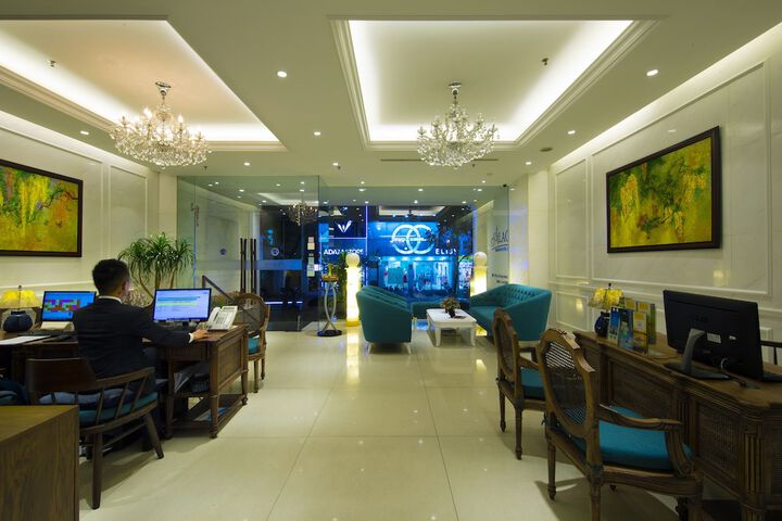 Hotel Interior 5 of 110