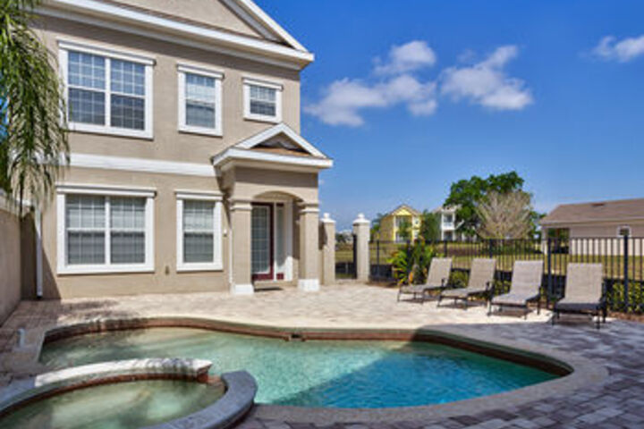 Pool 50 of 62
