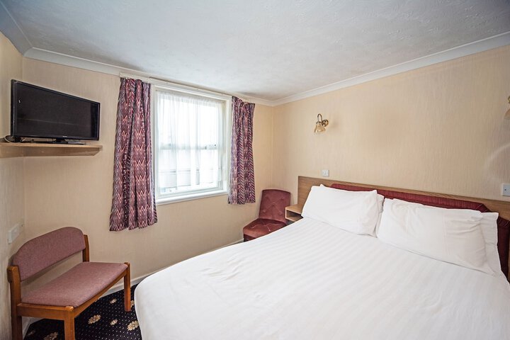 Room 12 of 31