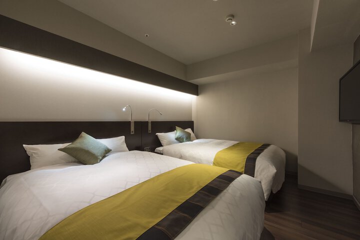 Room 9 of 45