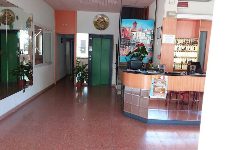 Hotel 2 of 28