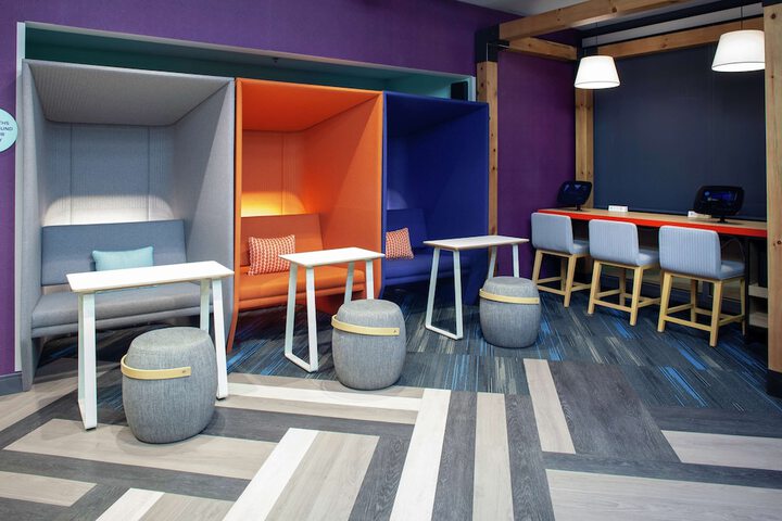 Hotel Interior 4 of 34