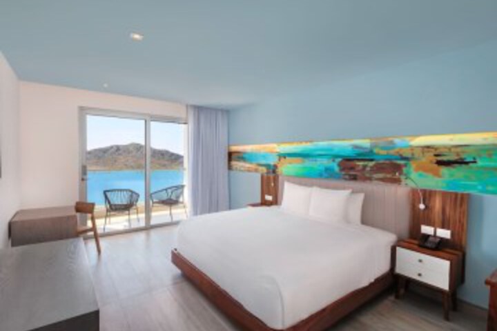 Room 21 of 83