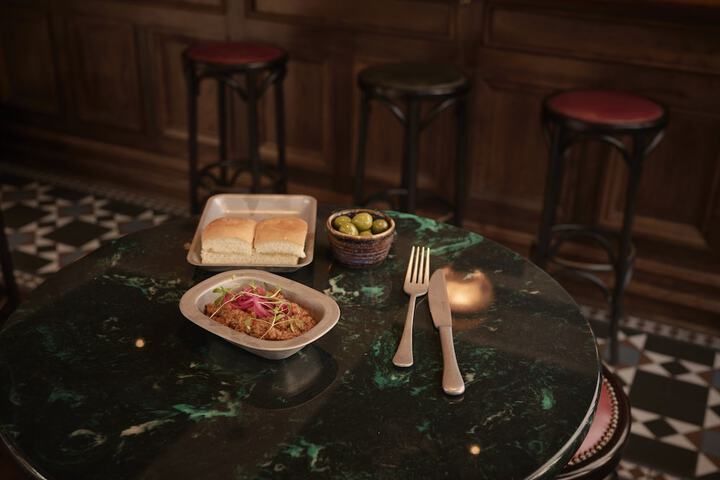 Dining 58 of 81