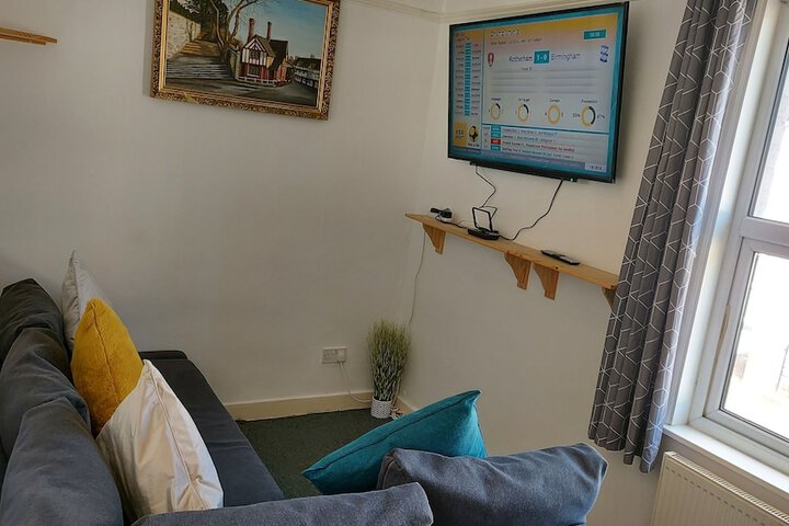 Room 21 of 28