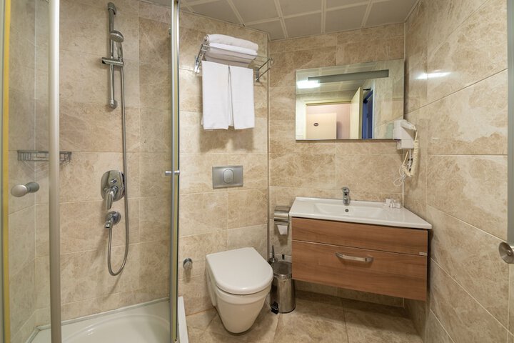 Room 19 of 45