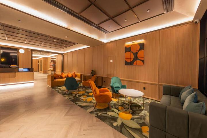 Orange Hotel Wuhan Zhongnan Mengshidai