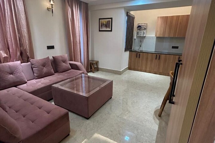 Room 13 of 15