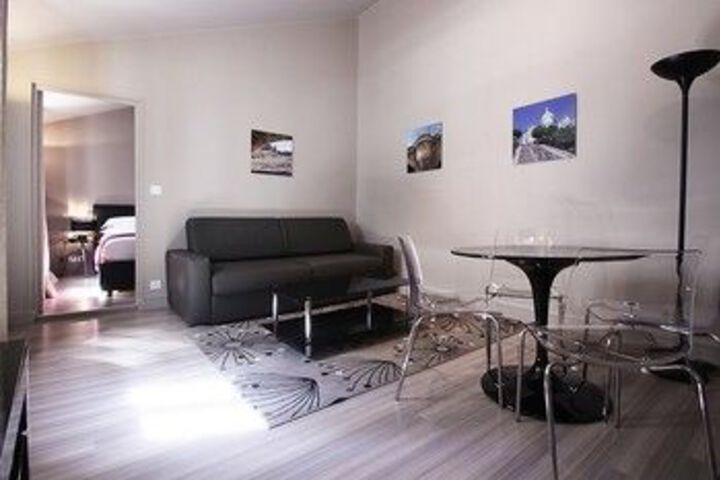 Room 50 of 71