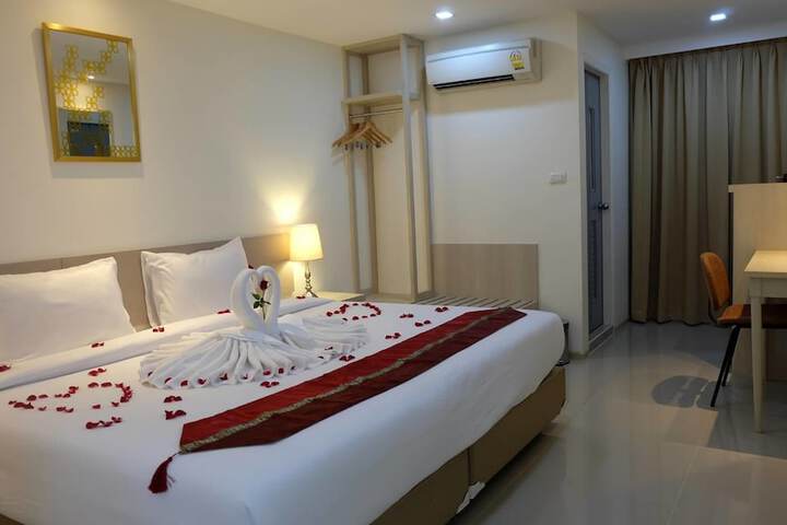 Room 25 of 110