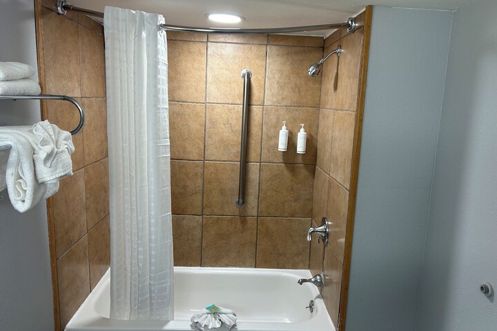 Clean Restrooms